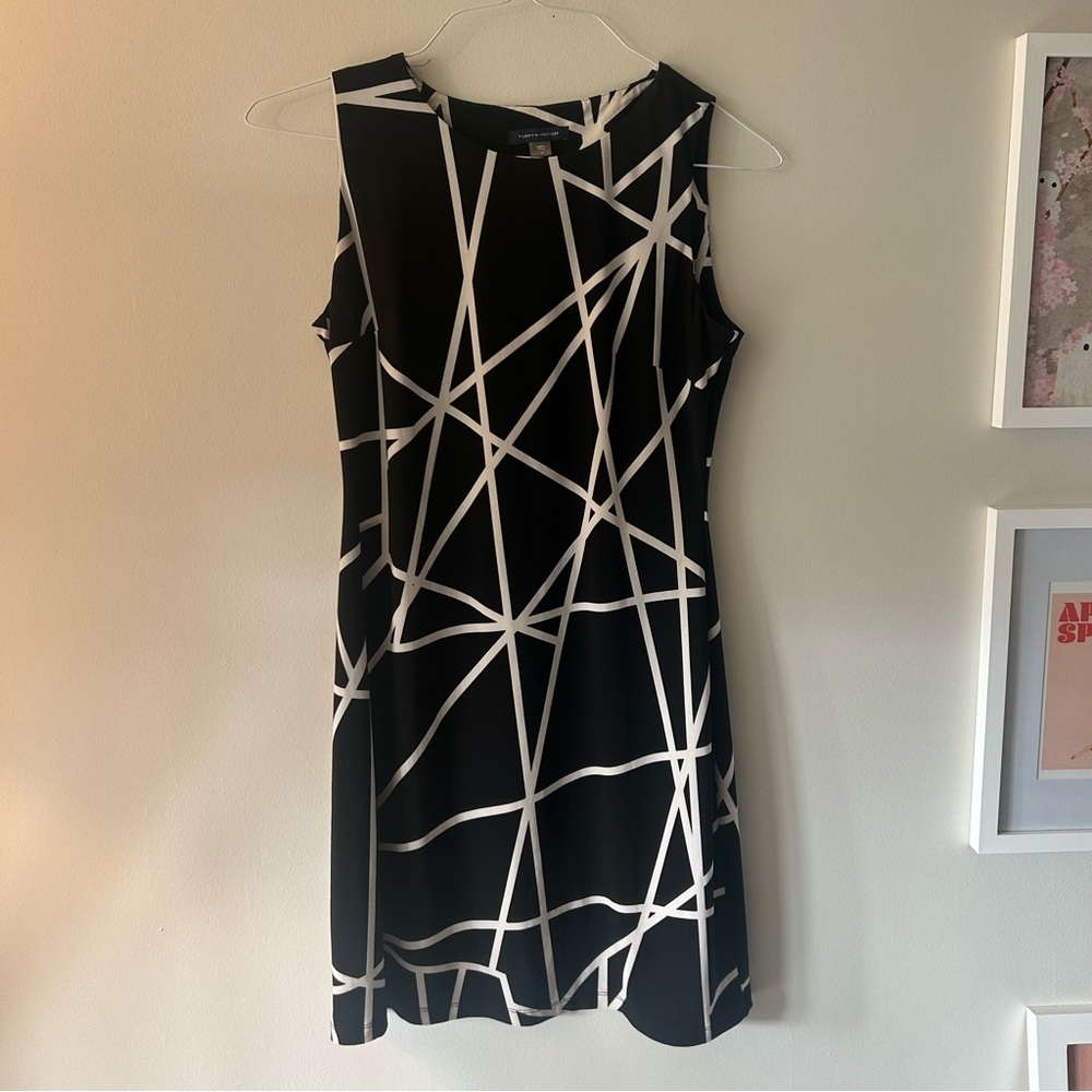 Tommy Hilfiger Black and White Dress Size 4